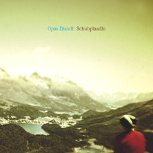 OpasDiandl_Booklet.indd Opas Diandl - Schubplaadln
